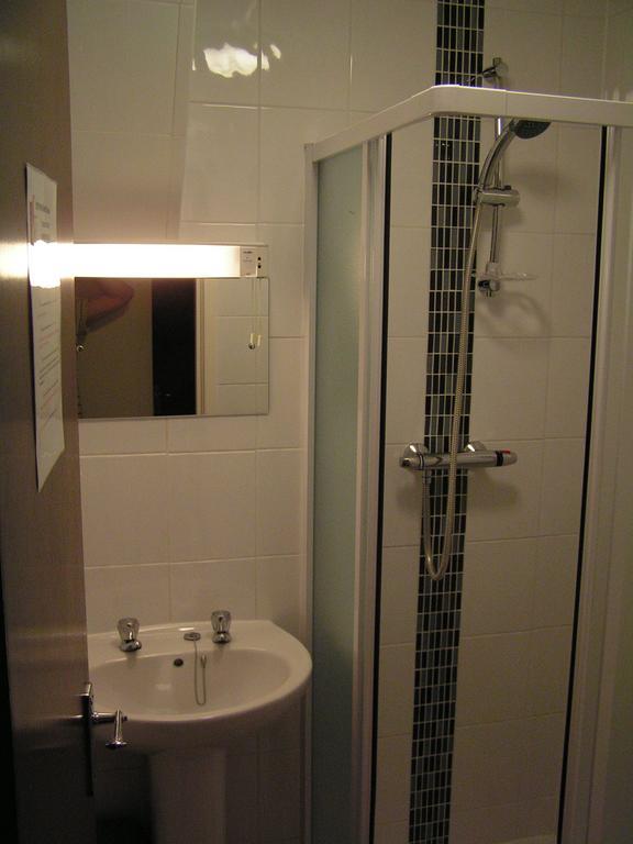 Devon Guest House Blackpool Room photo